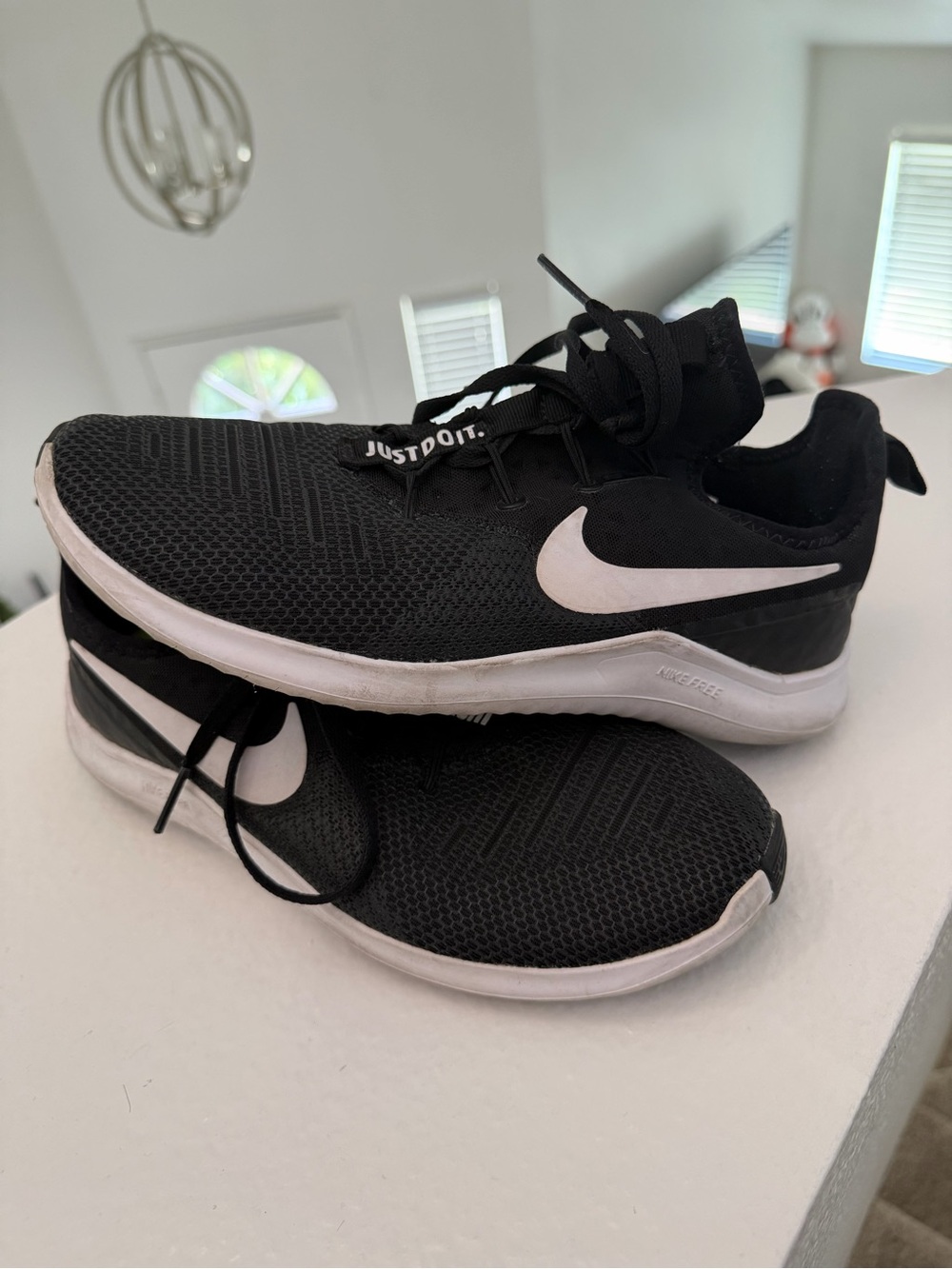 Nike Women’s Size 8.5 Black & White Running Shoes